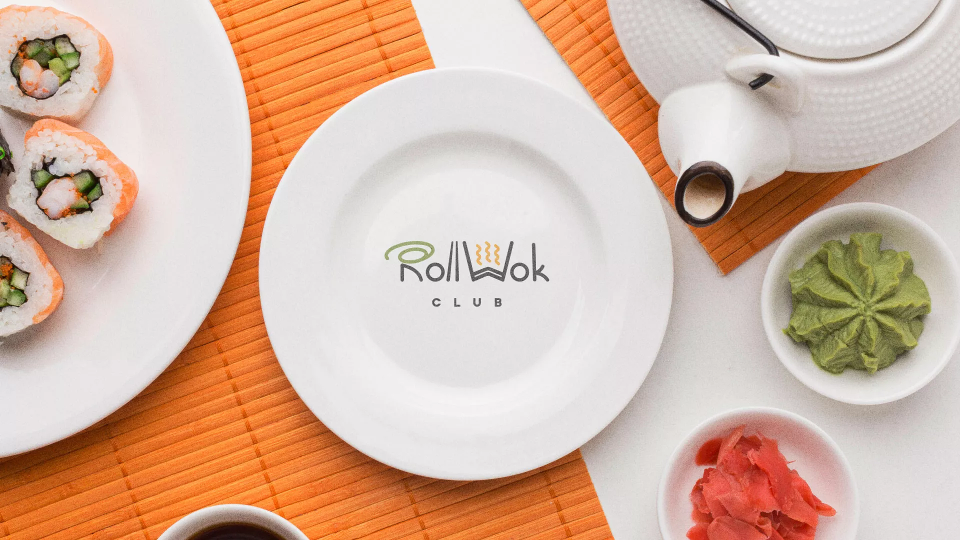 Разработка логотипа и фирменного стиля в Апшеронске для суши-бара «Roll Wok Club» Разработка логотипа и фирменного стиля в Апшеронске для суши-бара «Roll Wok Club»